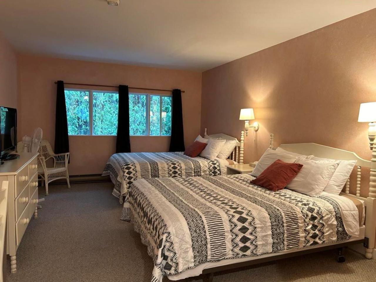 Auberge Les Sources La Malbaie Exterior photo