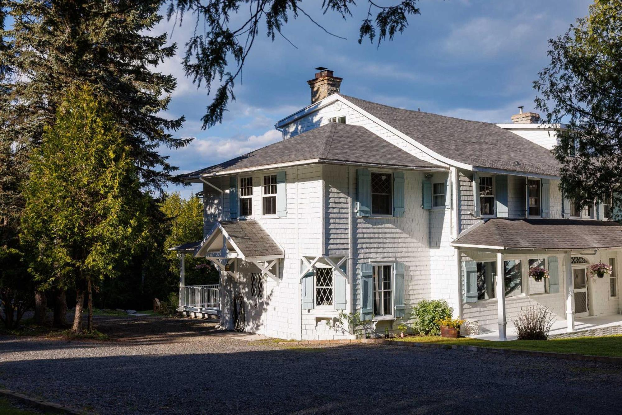 Auberge Les Sources La Malbaie Exterior photo